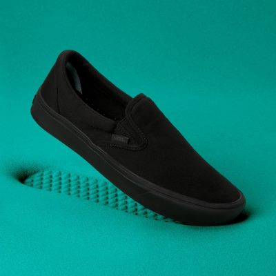 Vans Comfycush Slip-On - Kadın Slip-On Ayakkabı (Siyah)
